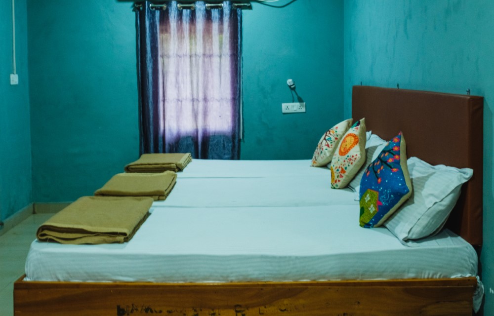 HosteLaVie Varanasi Slider Pictures